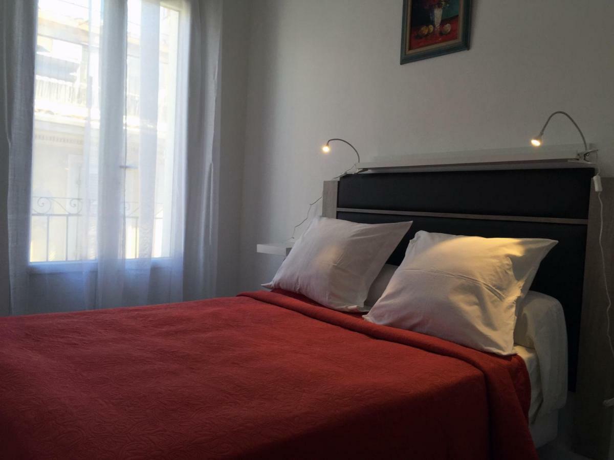 Appartement Le Saint-Charles Marseille Exteriör bild